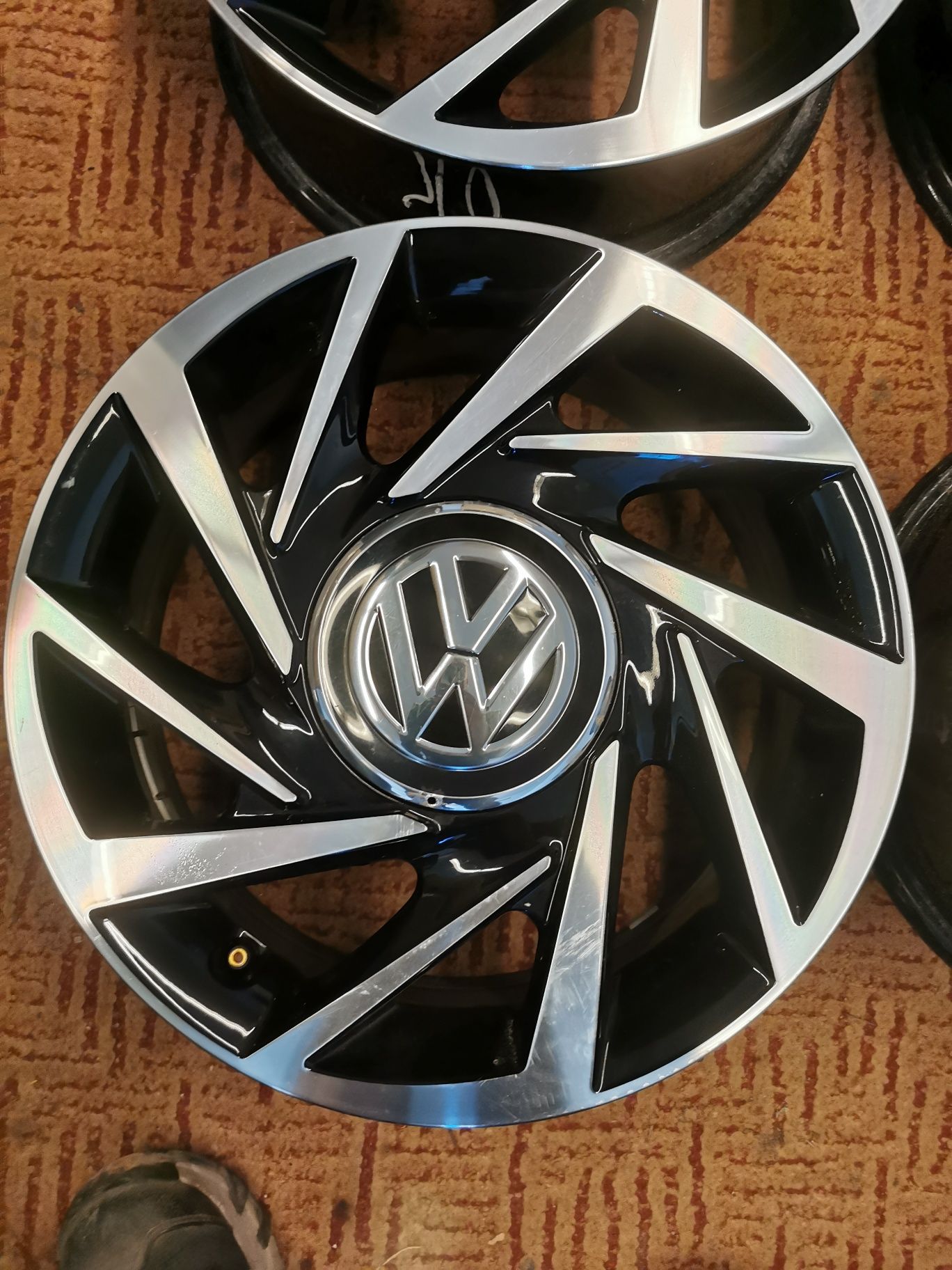 Felgi aluminiowe 15" 4X100 5.5J  ET41 Volkswagen