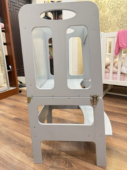 Башня-помічник дитячий, бу, в хорошому стані