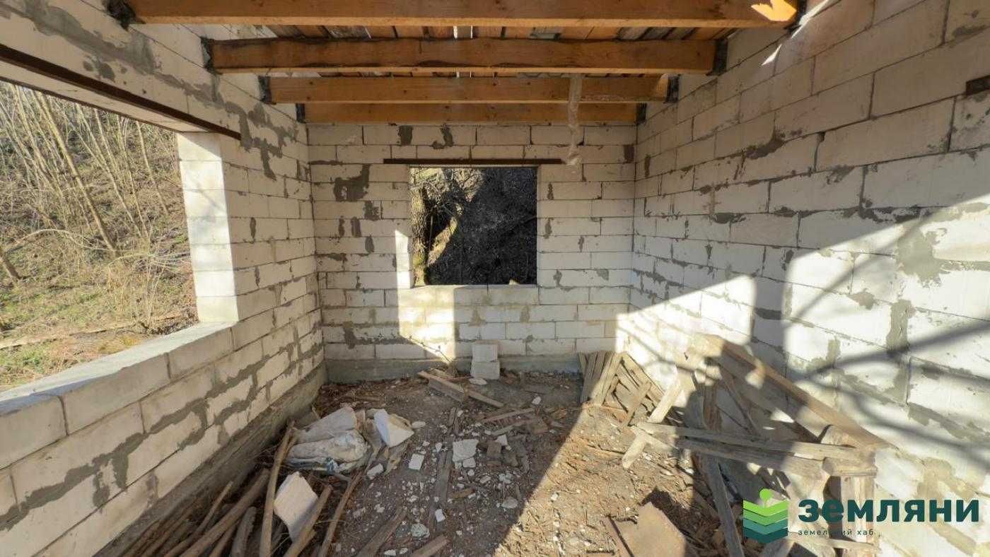 Продається будинок в с.Підлужжя