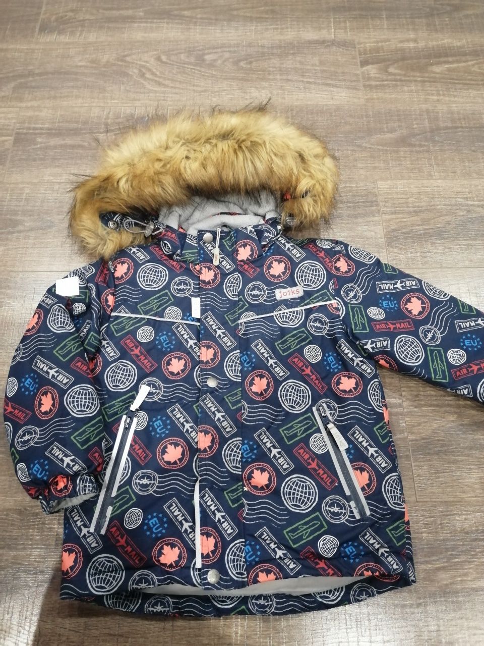 Куртка Joiks 104 розмір зима