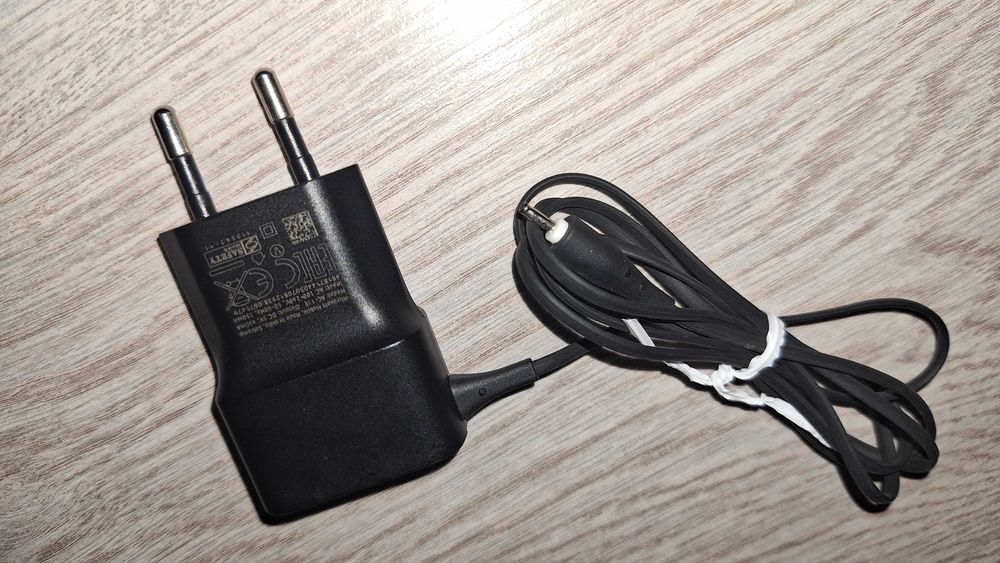 Carregador Nokia AC-11E