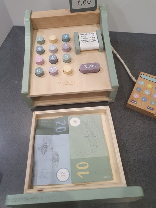 Zabawka dla dziecka Drewniana kasa Little Dutch