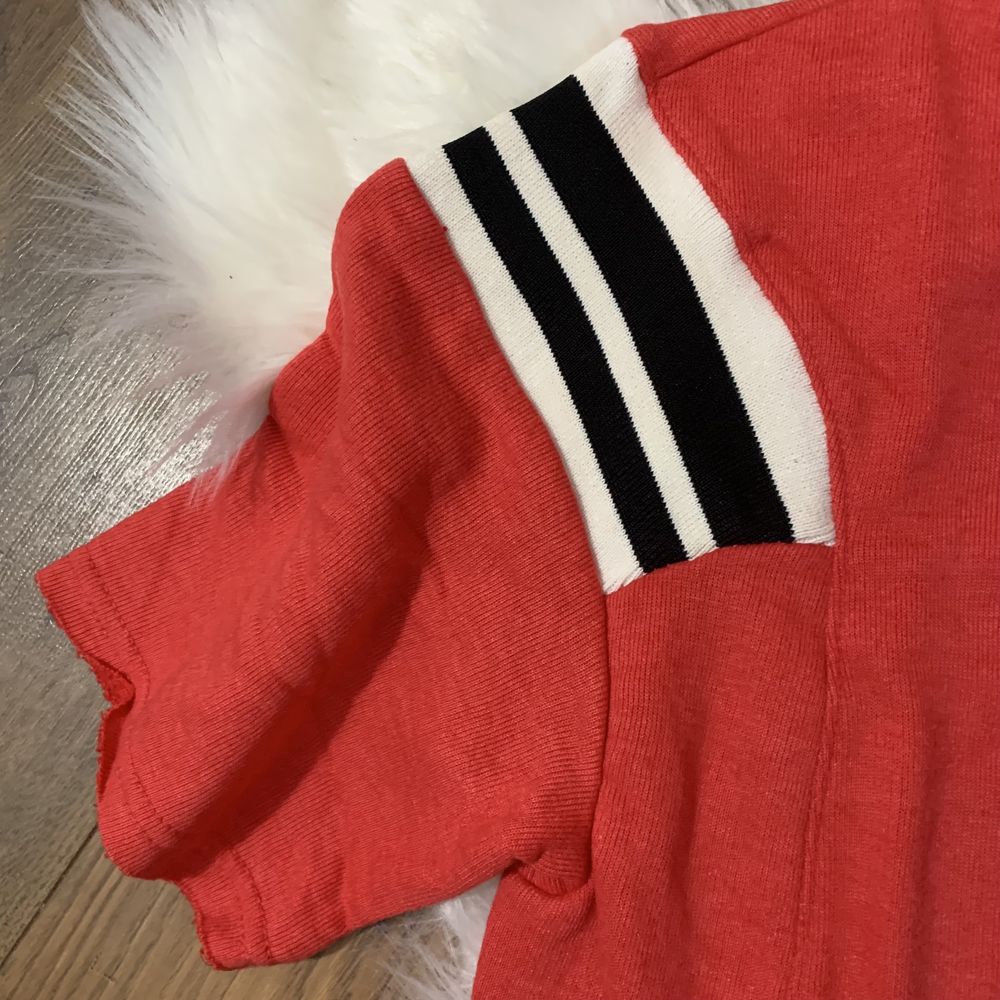 Nowy czerwony sweterkowy top Bereshka M L