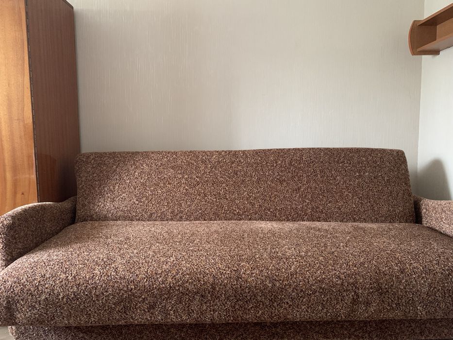 Продам диван книжка