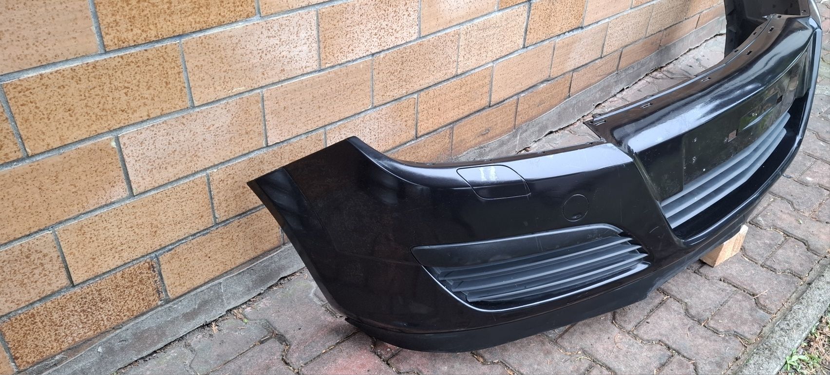 Zderzak Przód Opel Astra H