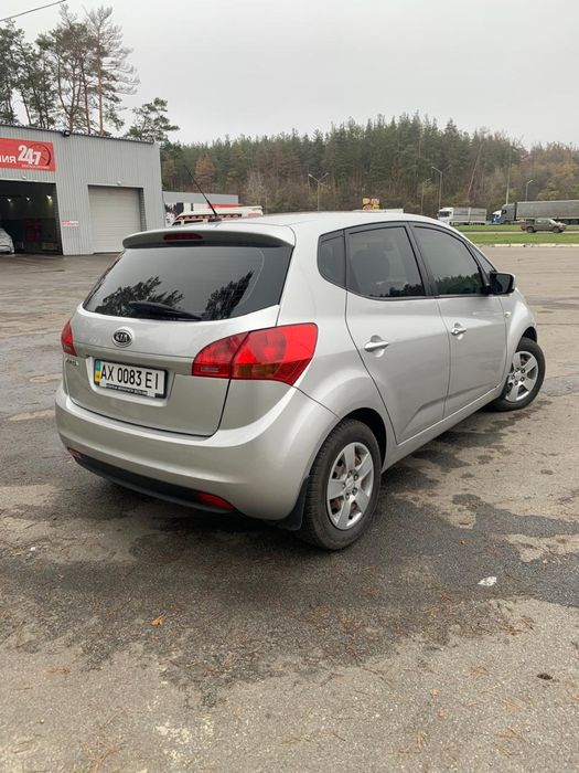 Продам KIA Venga 2012