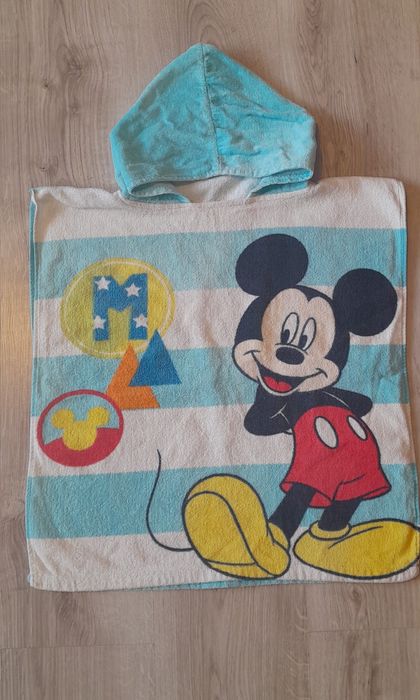 Ręcznik kąpielowy z kapturem