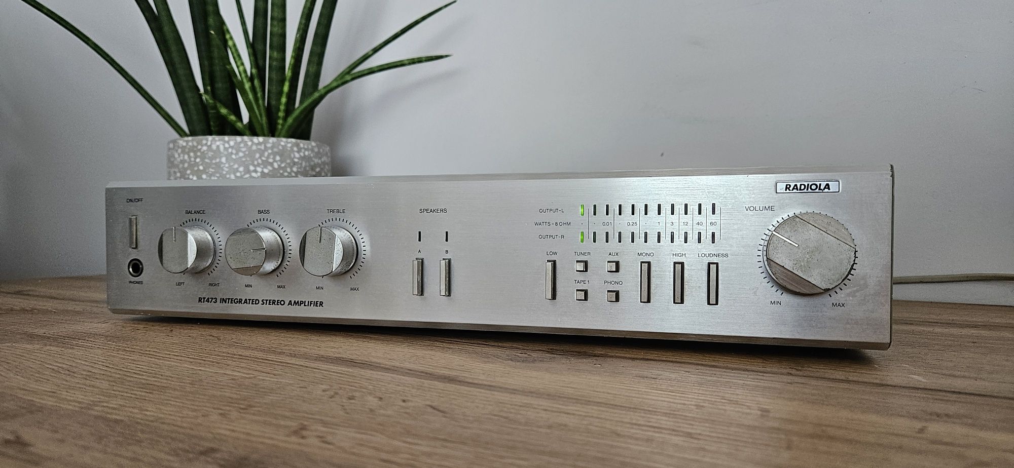 Wzmacniacz Vintage Radiola RT473