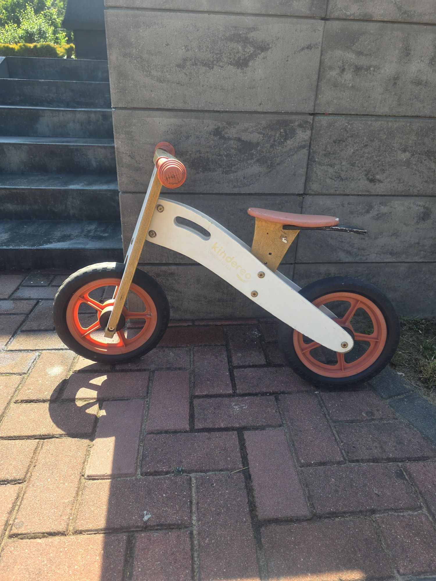 Rowerek biegowy kindereo drewniany