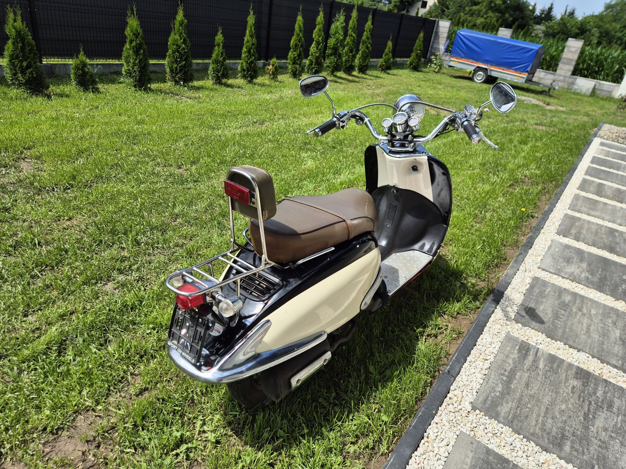 Skuter 50cm3 Killerbee Custom