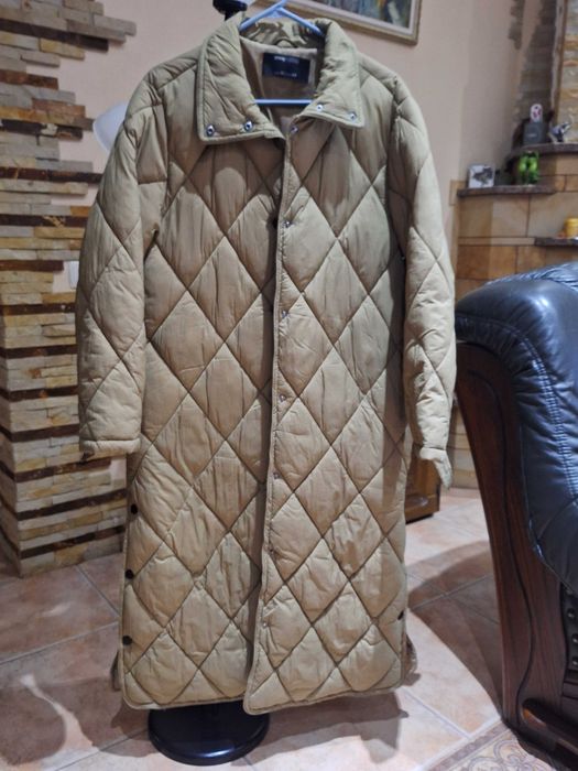 Продам зимове жіноче пальто,колір хакі,фірми Sinsay.