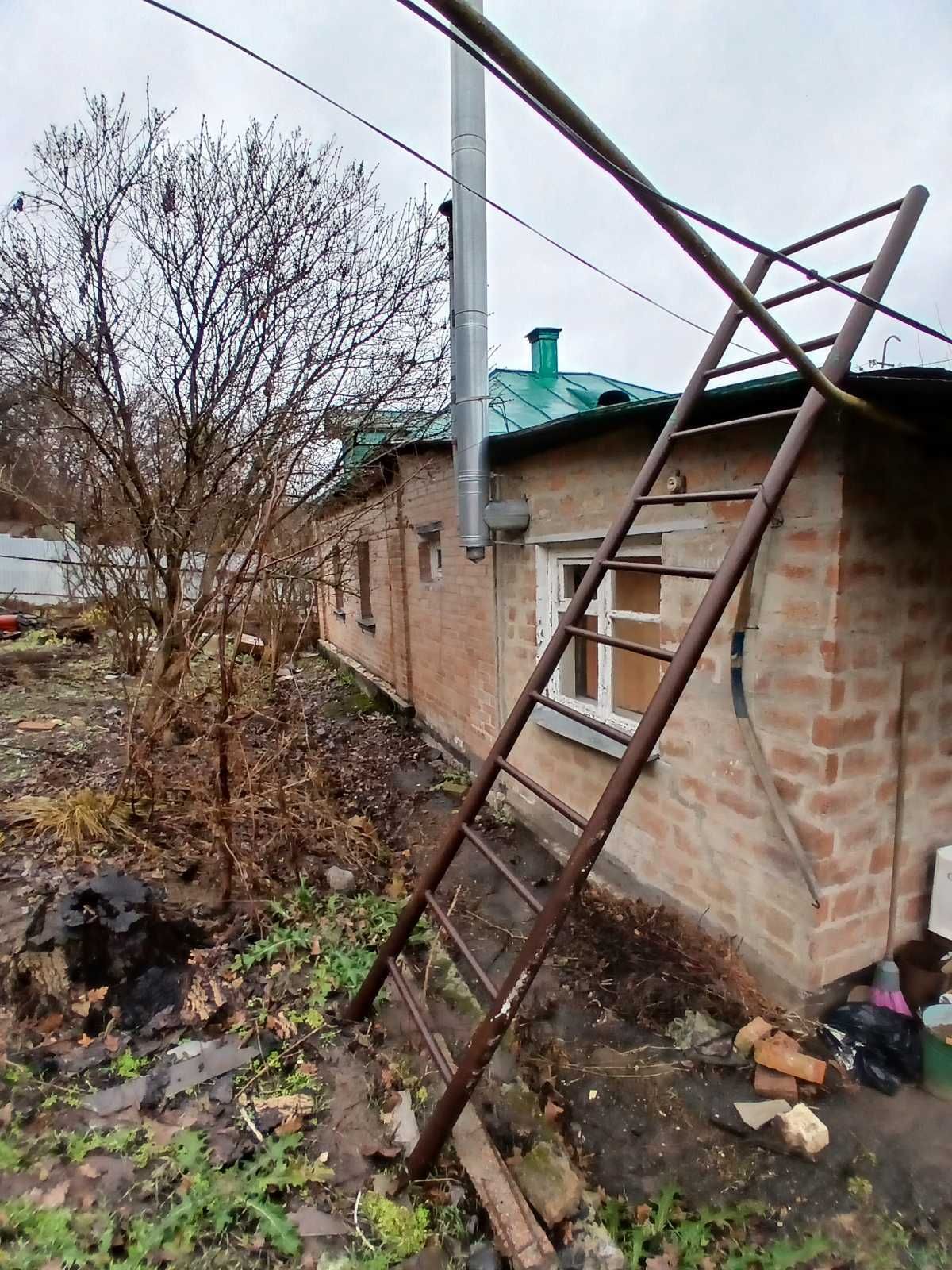 Від ВЛАСНИКА Продам два житлових будинка на З/д 17 соток Район Левада