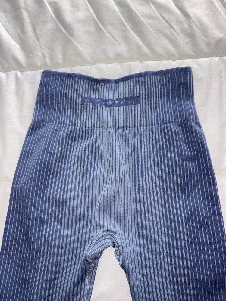 Conjunto ás riscas azul Prozis