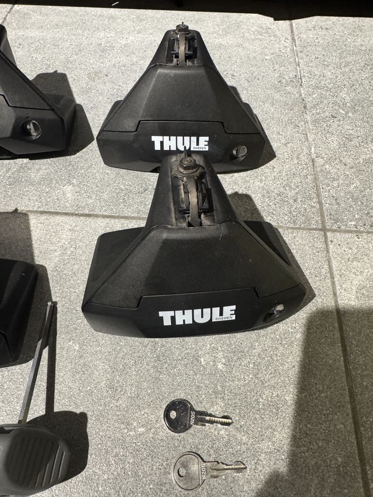 Stopy Thule WingBar Evo 7105