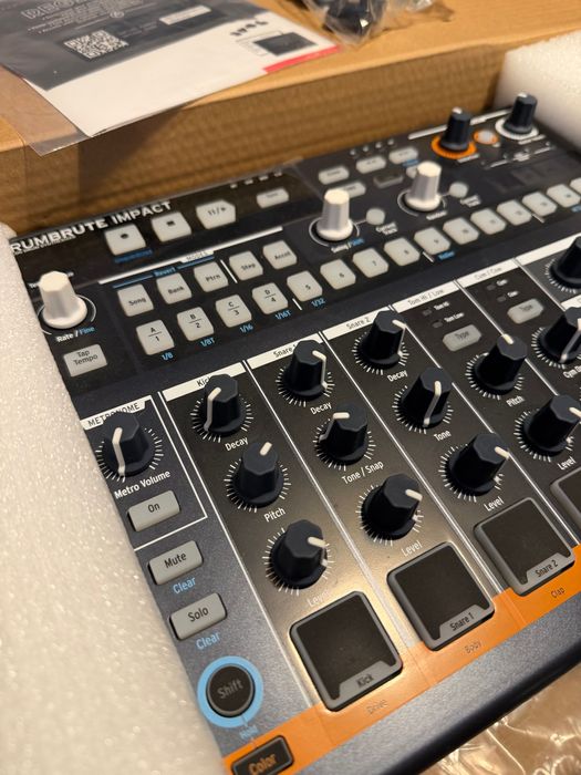 Arturia DrumBrute Impact