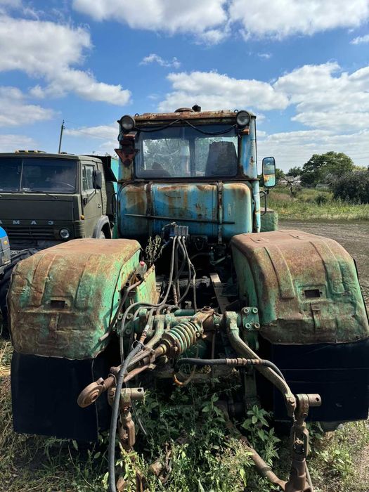 Продам трактор Т150К