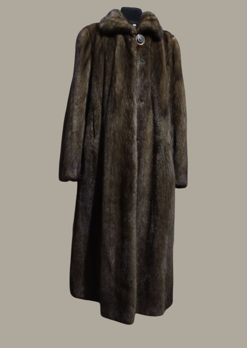 Большой размер. Ог 130см. В пол. Норковая шуба. Манто
