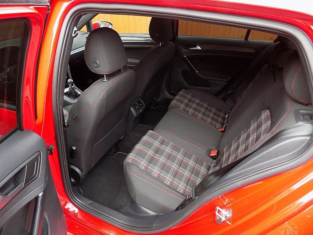 Volkswagen Golf 2.0 GTI!! 210KM!! Lift!! CarPaly!! Super San!! 69 Tyś. Przebiegu!!