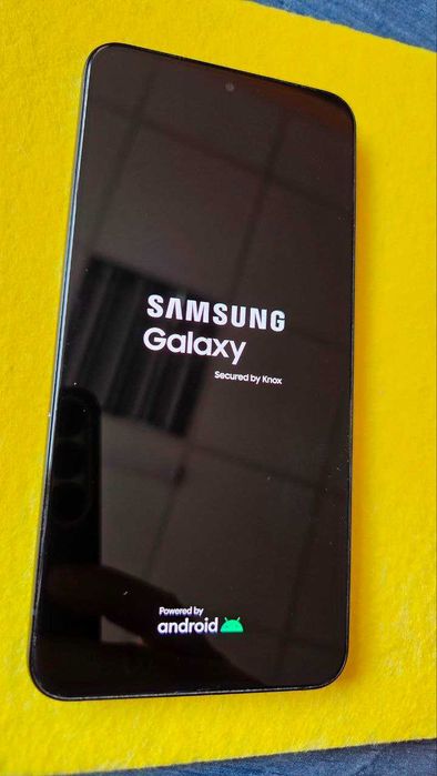 Смартфон Samsung Galaxy S22 256gb Android 16 топова модель, флагман