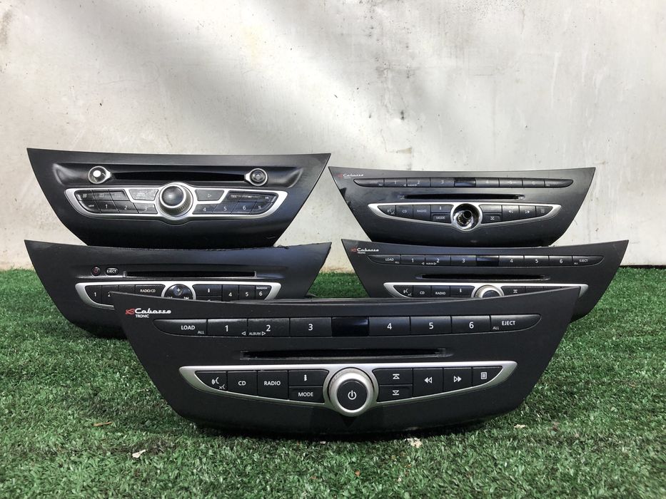 Магнітофон Renault Laguna 3 гарний стан , Гарнатія !!