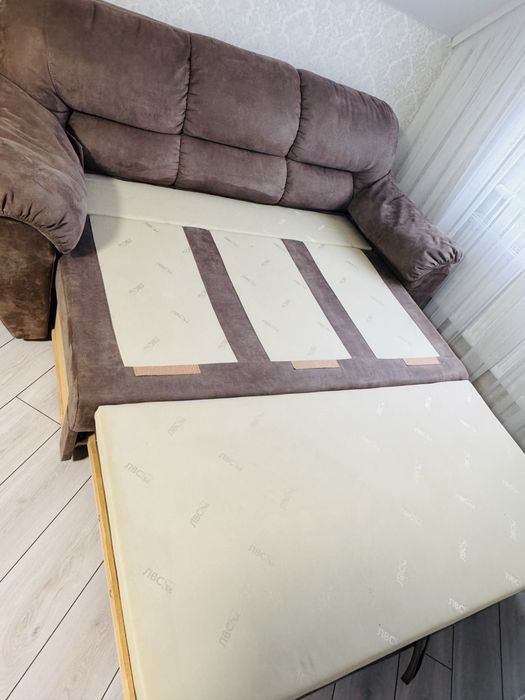 Набір мʼяких меблів для вітальні