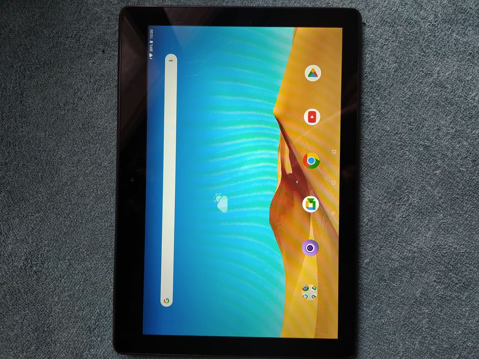 Планшет Lenovo Tab E-10  TB-X104F стан нового.