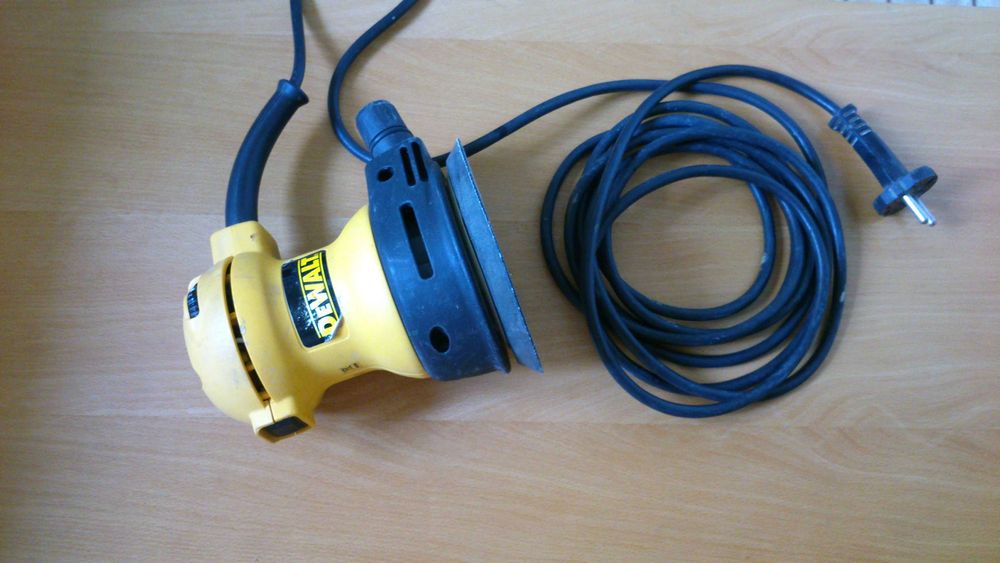 Шлифмашина DeWALT оригинал