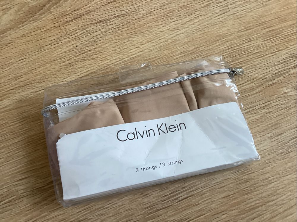 Жіночі безшовні трусики стрінги Calvin Klein (оригінал), розмір XL