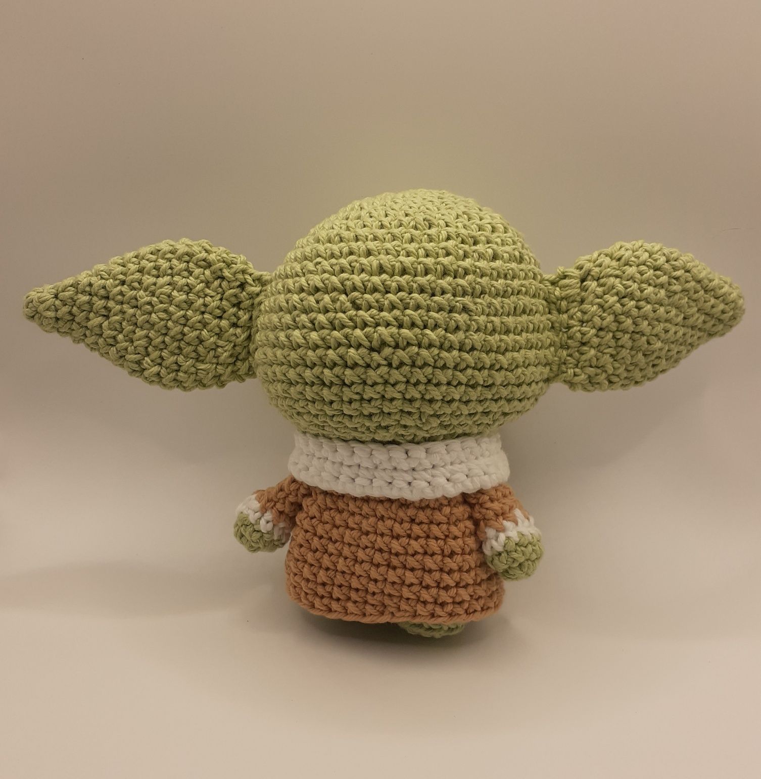 Baby Yoda em crochet