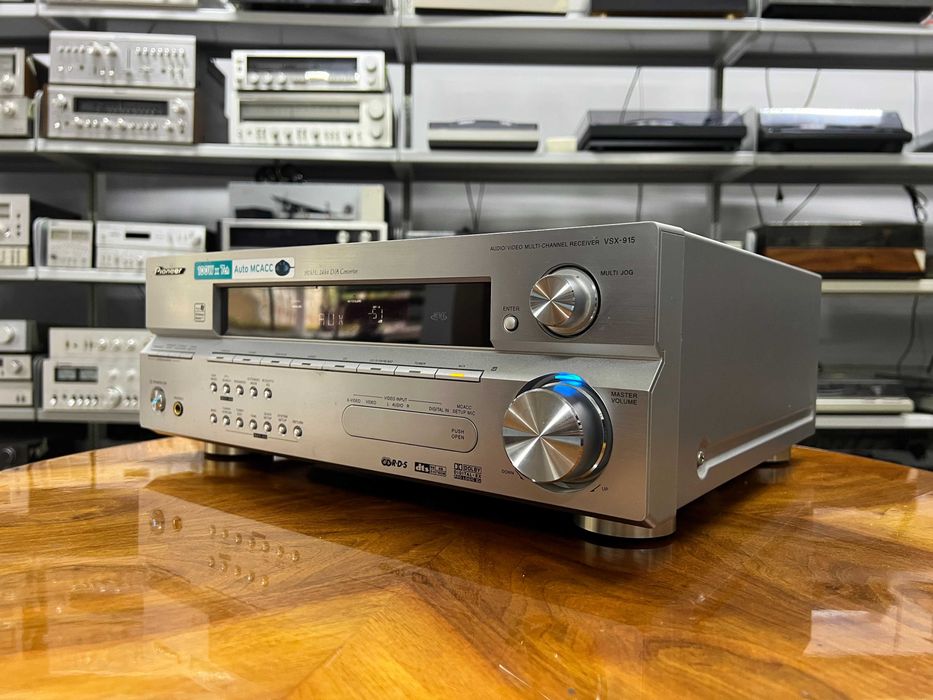 Amplituner Pioneer VSX-915 Audio Room
