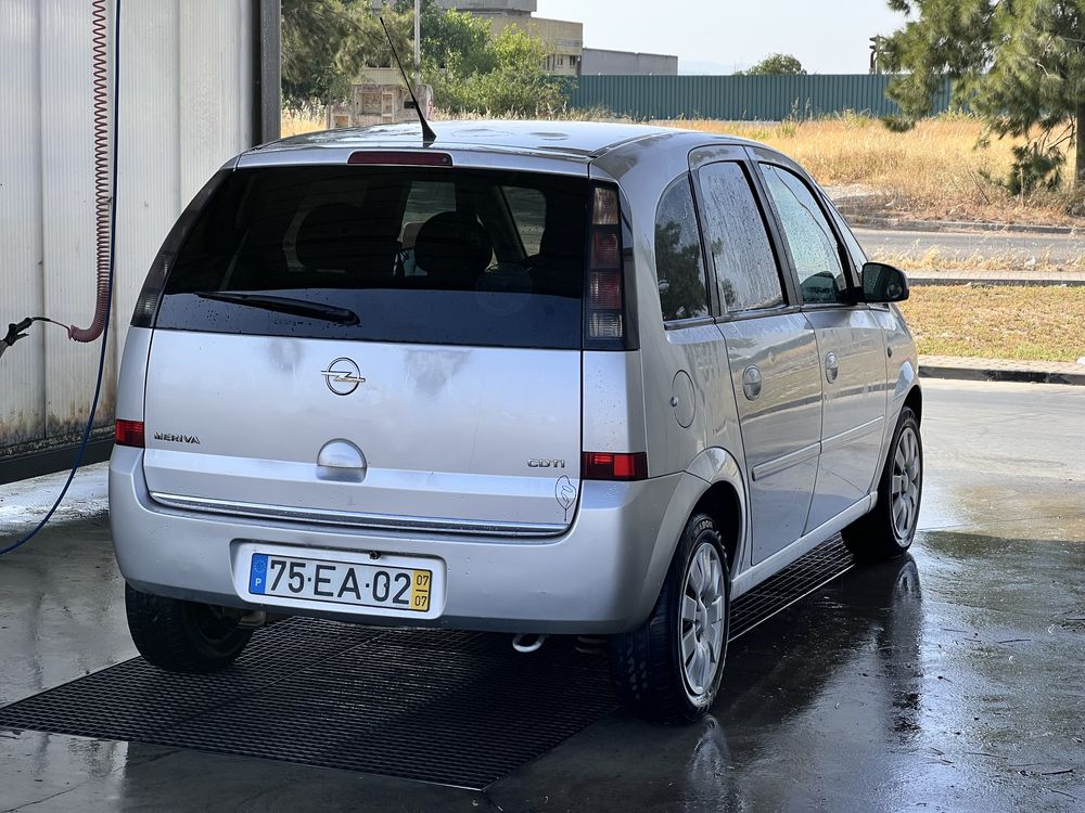 Opel Meriva 1.3 CDTI 2007 – Económico e Pronto a Andar!