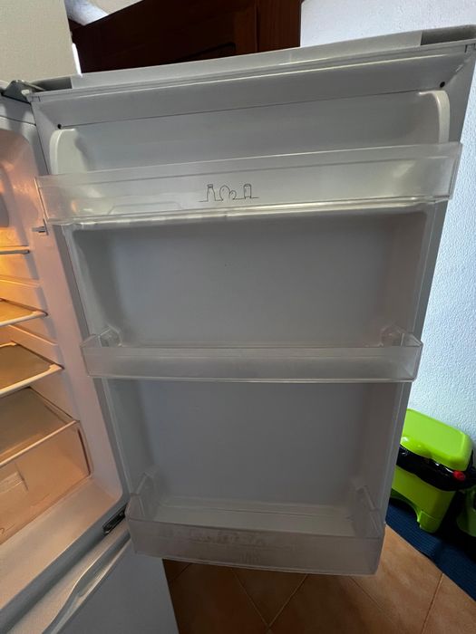 Frigorífico Combinado kunft KC3120WH