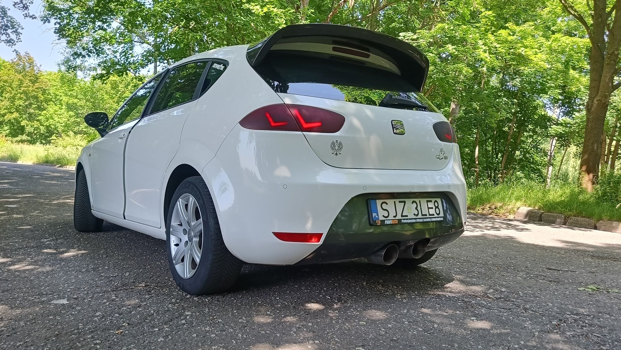 Seat Leon FR 2.0 TDI CR, skóry,navi 170km