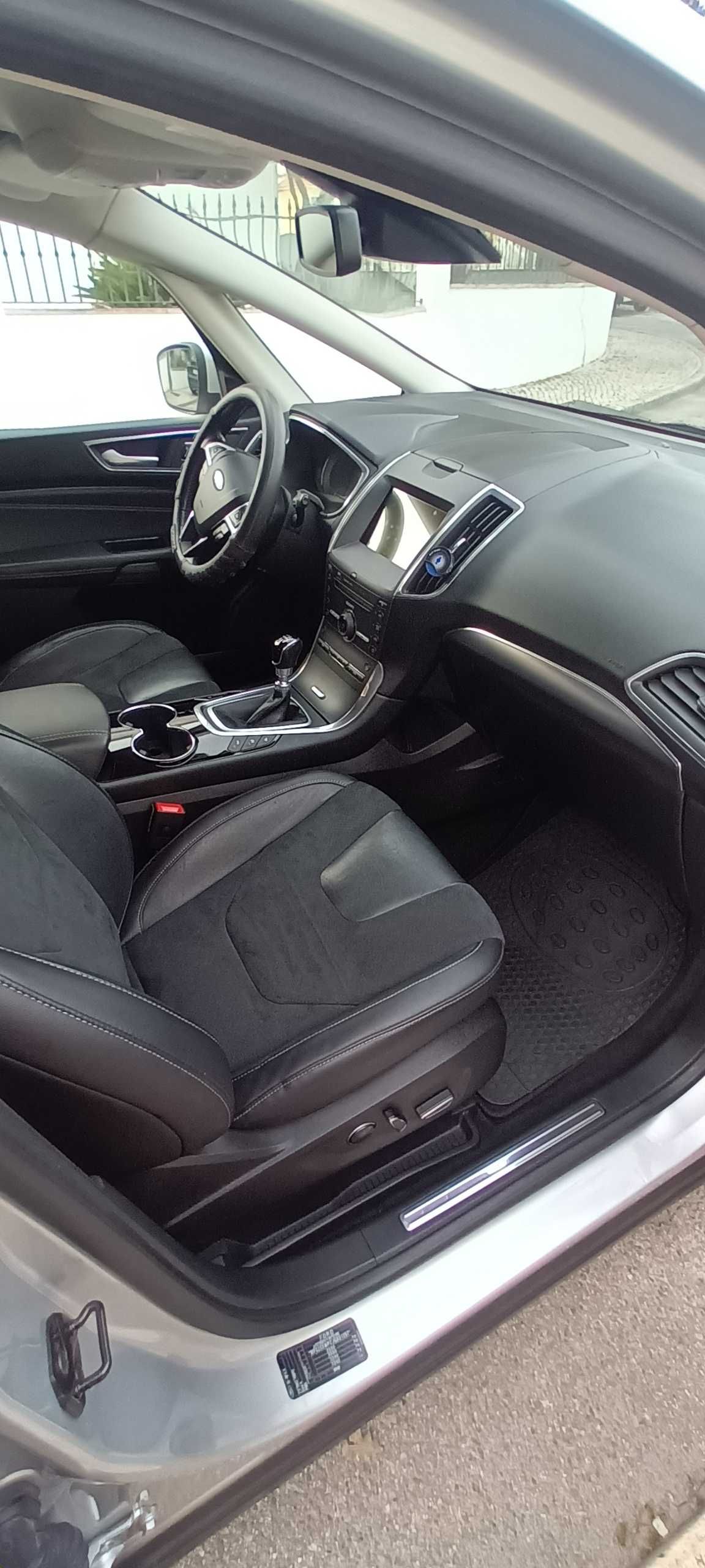 Ford S Max diesel com 90.000km
