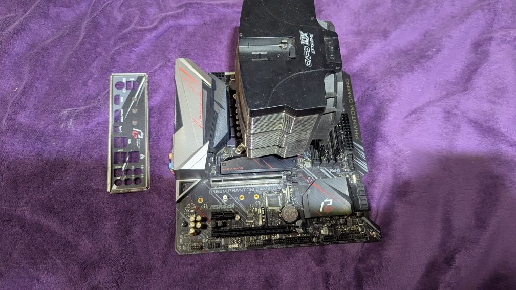 Комплект intel i7 9700, ddr4 16gb 3200mhz, asrock b365m gaming