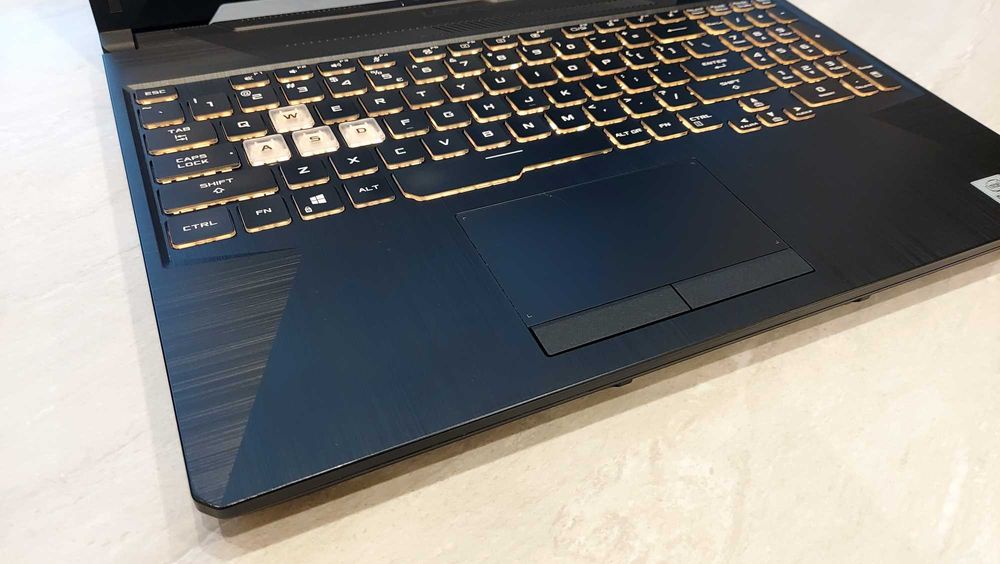 Asus TUF Gaming =15,6" IPS 144Hz= 20GB SSD1TB