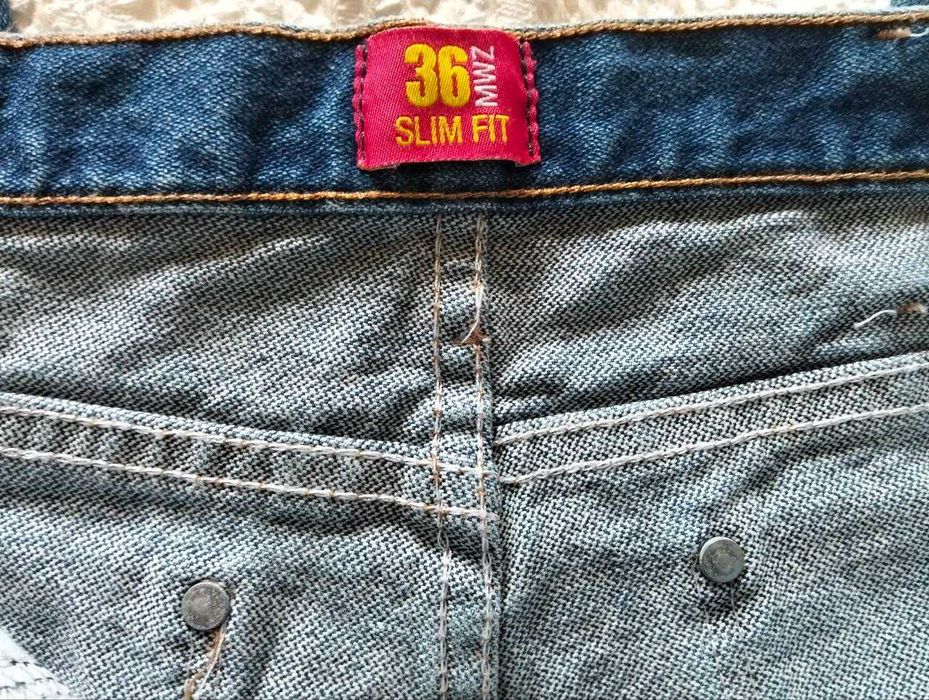 Wrangler 36MWZDS W30L32 Premium Performance Cowboy Cut Slim Fit Jean