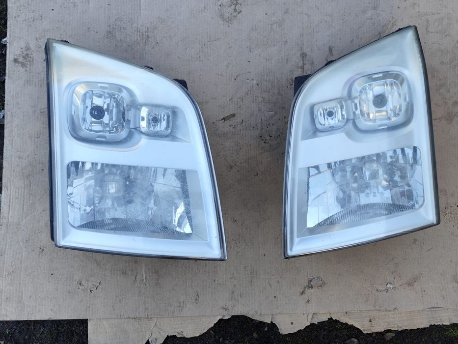 Oryginalne lampy Ford Transit 2011