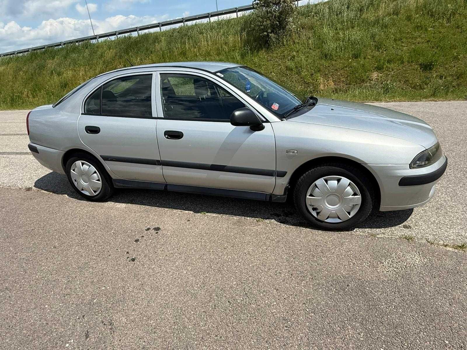 Mitsubishi Carisma