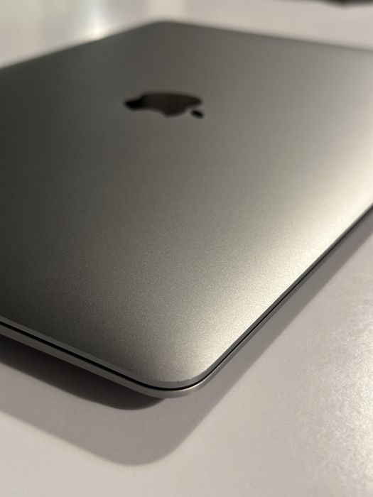 Ноутбук MacBook Air M1