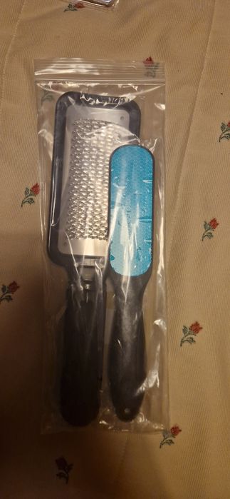 Lixa para os pés e removedor de calos