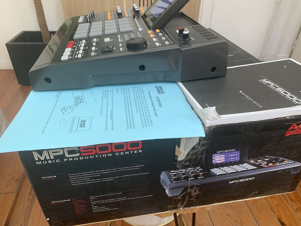 Akai mpc 5000 na caixa original condicoes como novo+hd+ exmE3 +cd +os2