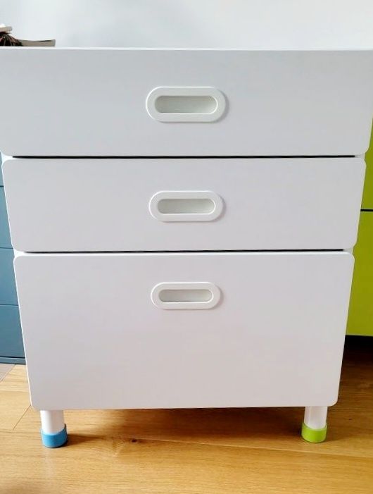 IKEA Stuva Grundlig niebieskie nakładki na nogi meblowe nóżki