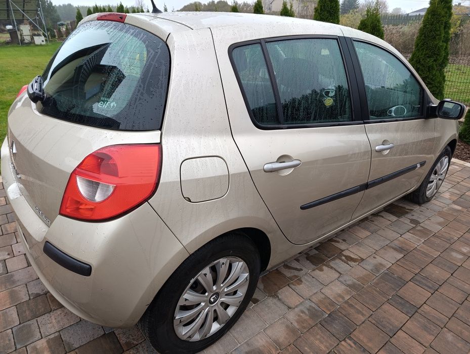 Renault Clio III benzyna 1.4 2006