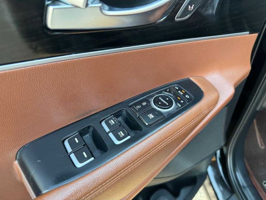 Kia Sorento Power TRUNK 2WD