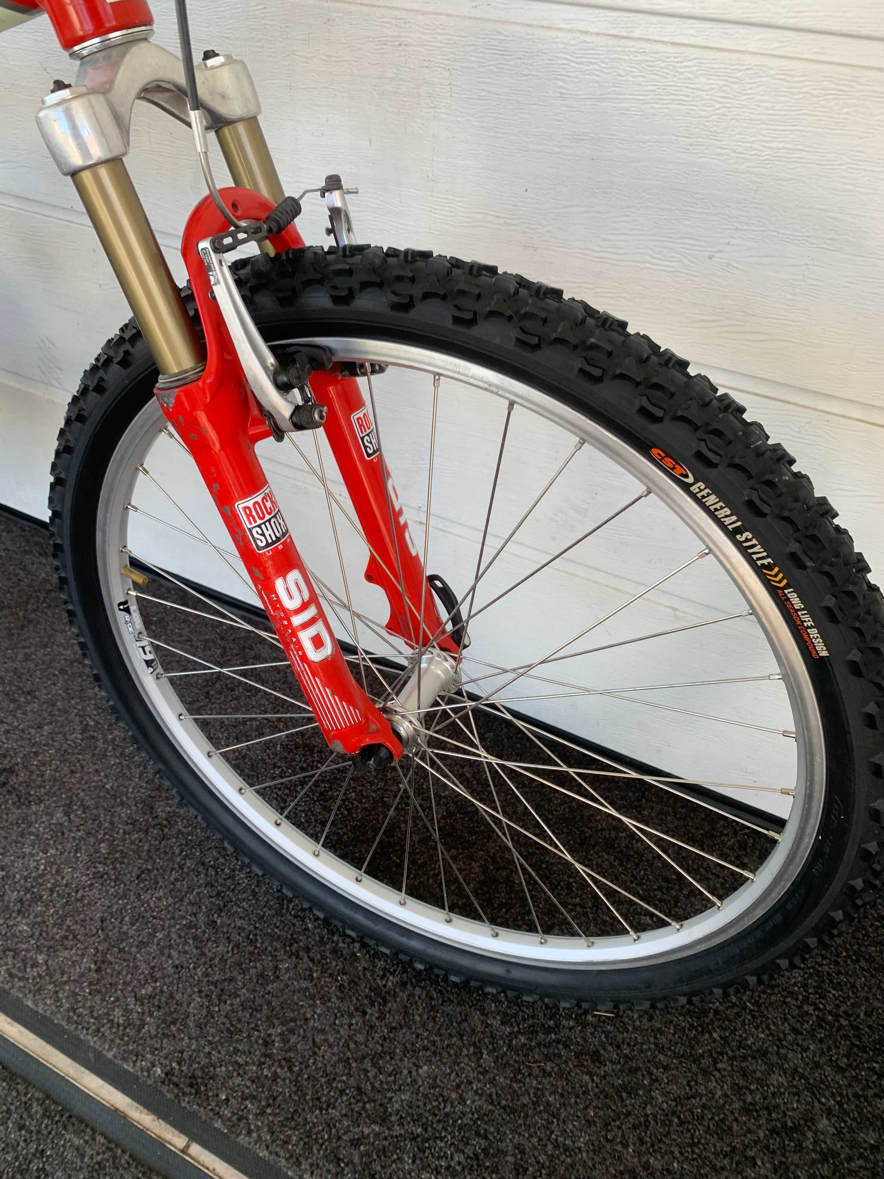 Rower Arrow Sirius Red Racing Shimano Deore XT Rock Shox SID Ritchey