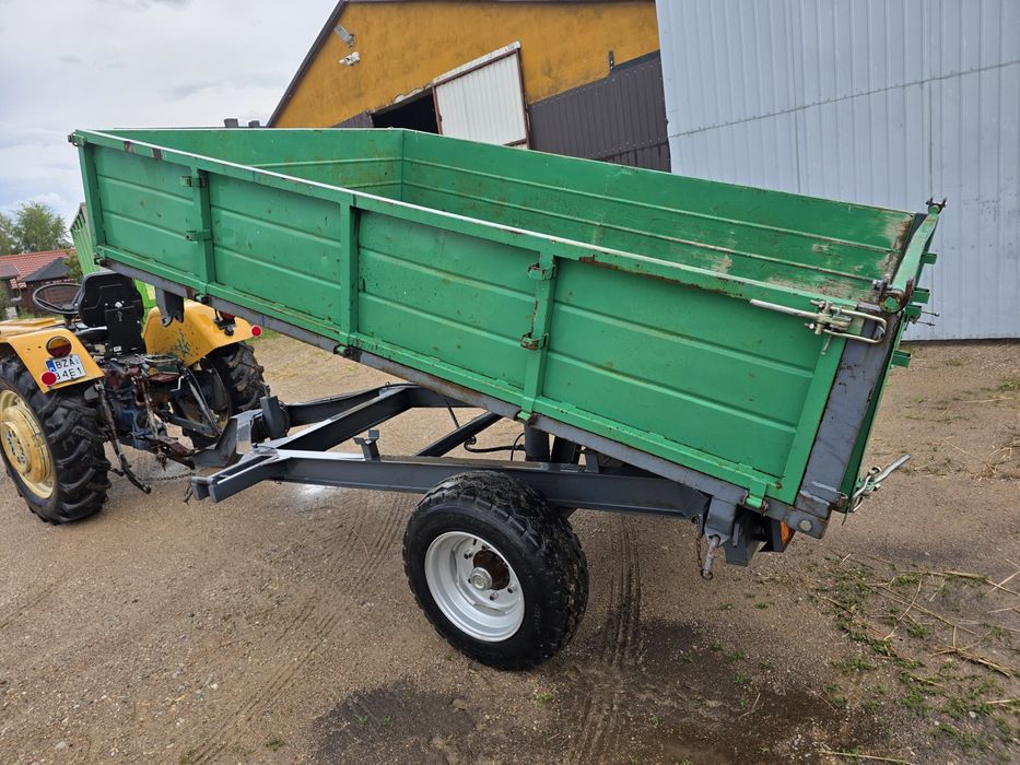 Przyczepa wywrotka jednoosowa 3 strony