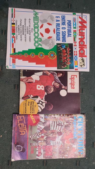 3 Publicações antigas sobre Futebol -Anos 70 e 80