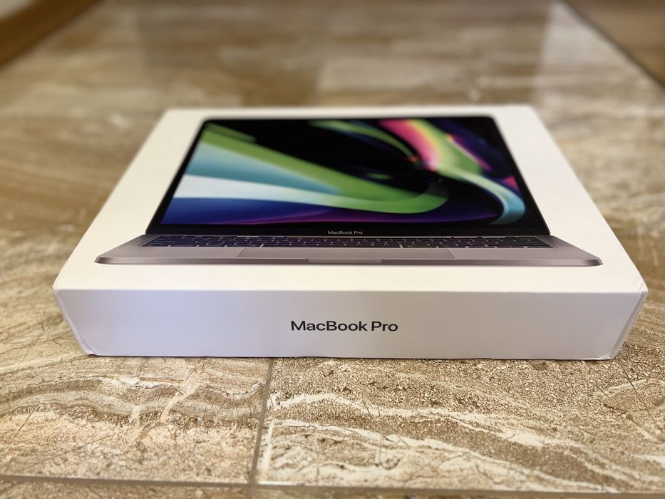 MacBook Pro 13 M1 8GB RAM 256GB SSD Space Gray