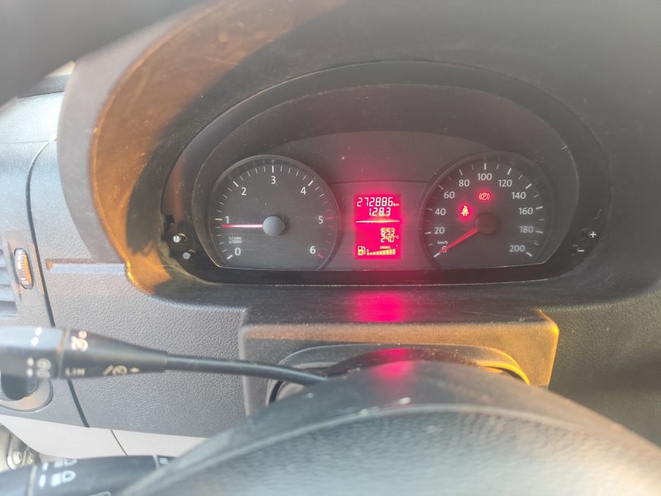 Volkswagen Crafter 35 2.0 TDI 136 CV teto médio